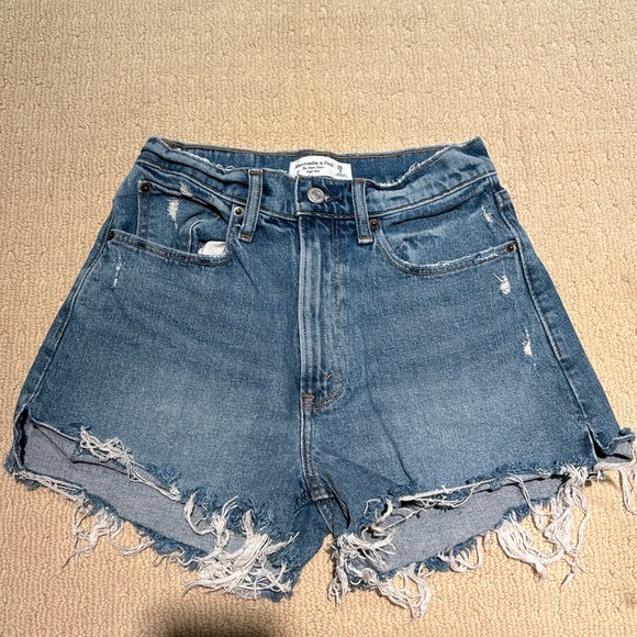 Curve Love High Rise Mom Short - Picture 1 of 3